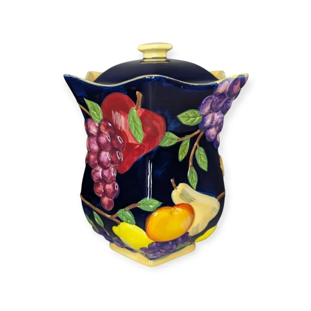 Nonni's Biscotti Hand Painted Ceramic Jar w/Sealed Fitted Lid 11
